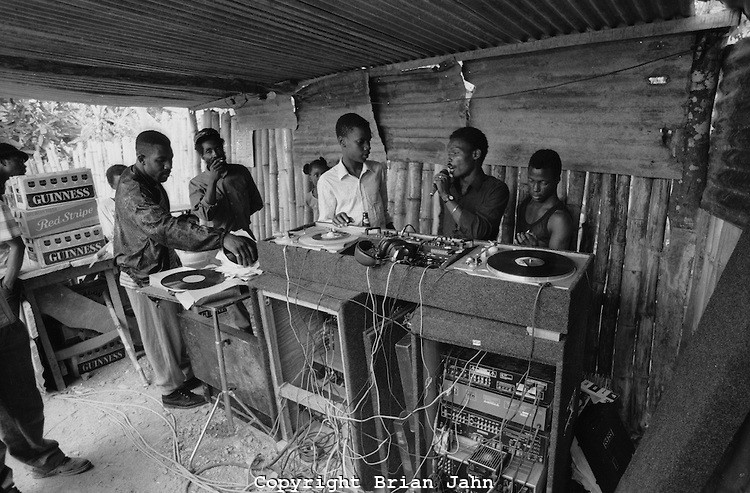 Playlist Dread Al Control Reggae Radio Show 2019-03-19