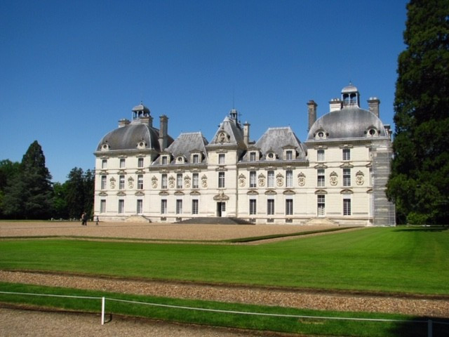 Les châteaux de la vallée de la Loire, ce jeudi 10 octobre, à 10 hres, à l'émission Ici et Ailleurs