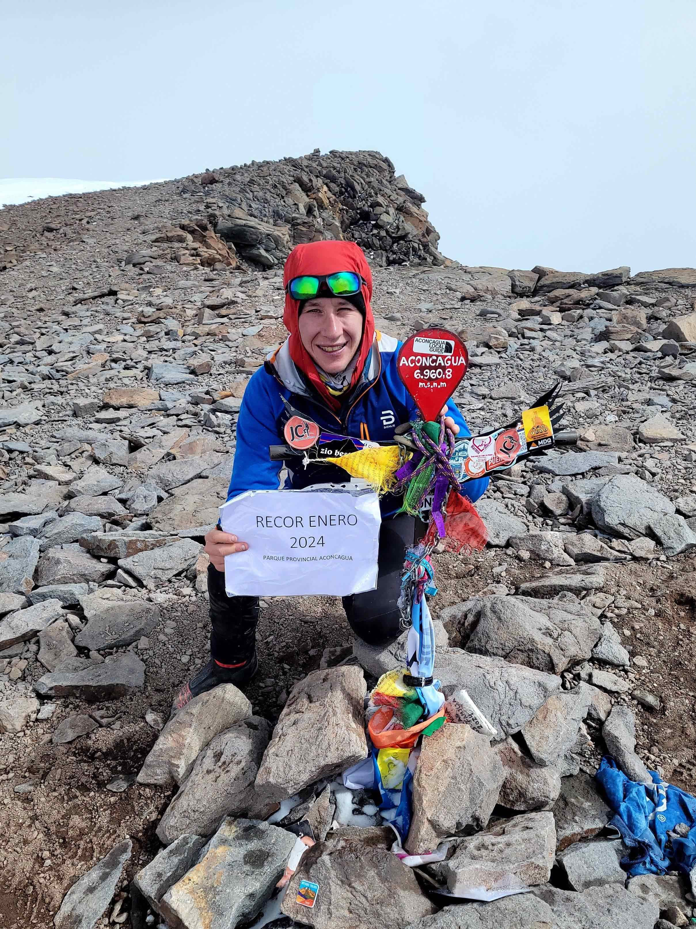 Premier canadien à réaliser l’ascension de l’Aconcagua...À la course! ce jeudi 17 octobre 2024, de 10 h à 11 h. - émission Ici & Ailleurs