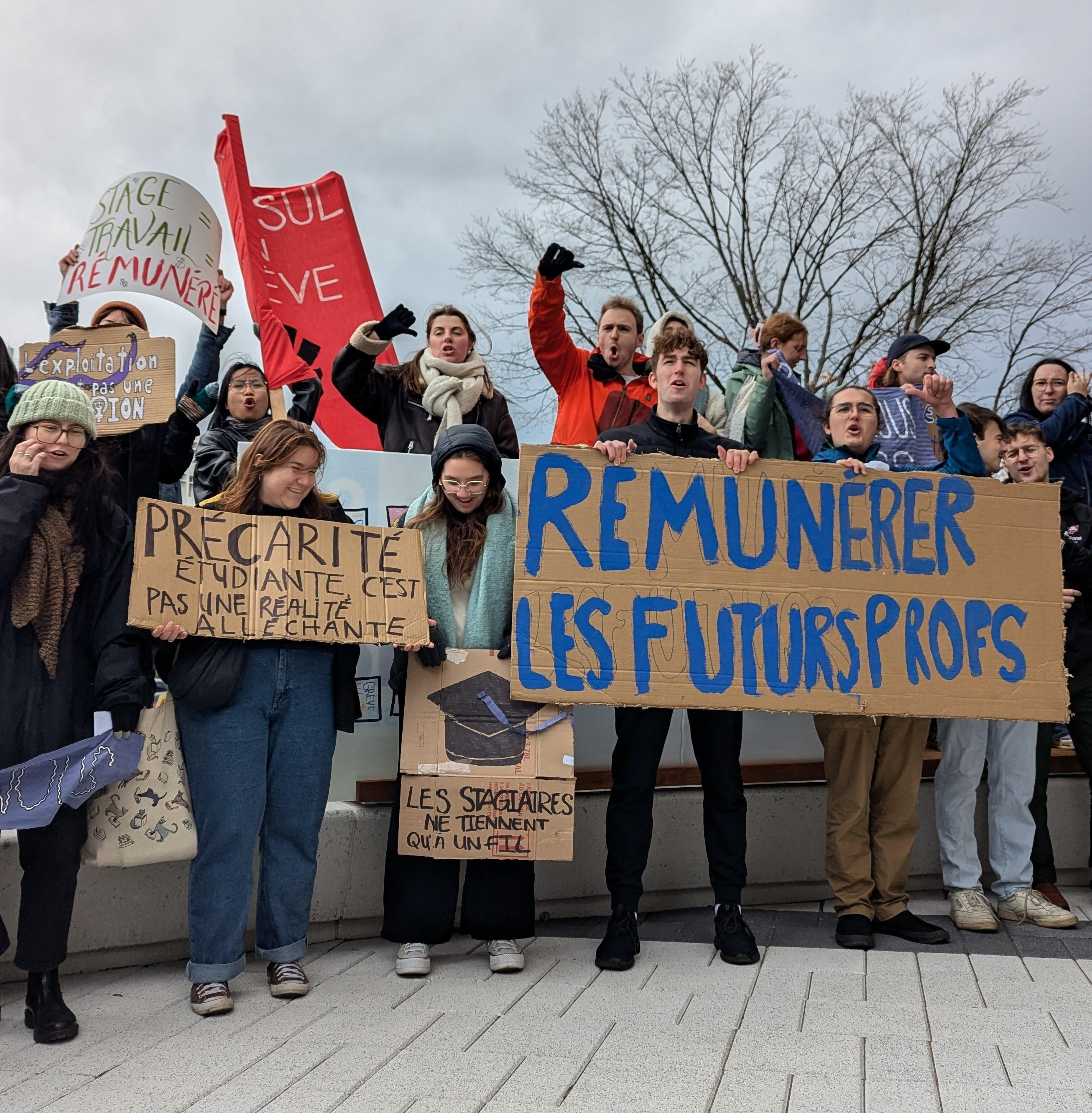 Les étudiants de l’Université Laval se mobilisent pour la rémunération des stages