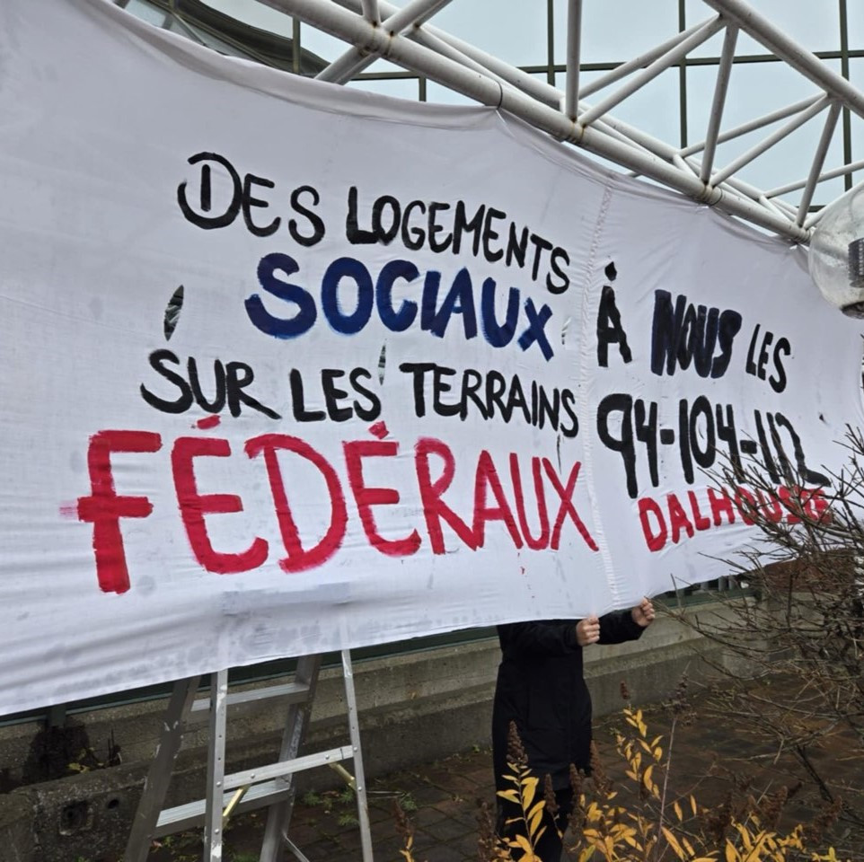 Des logements sociaux réclamés sur le terrain fédéral du Vieux-Port