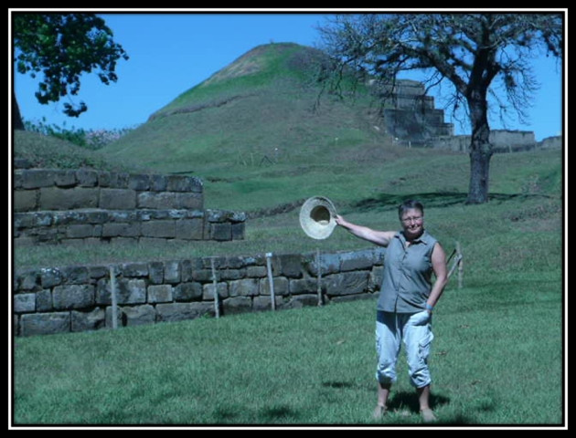 Sur la piste du Bouddhisme : De l'Inde jusqu'en Asie, ce jeudi 4 déc. 2025, de 10 h à 11 h. En rediffusion, le mardi 9 déc., de 16 h à 17 h., à l'émission Ici & Ailleurs.
